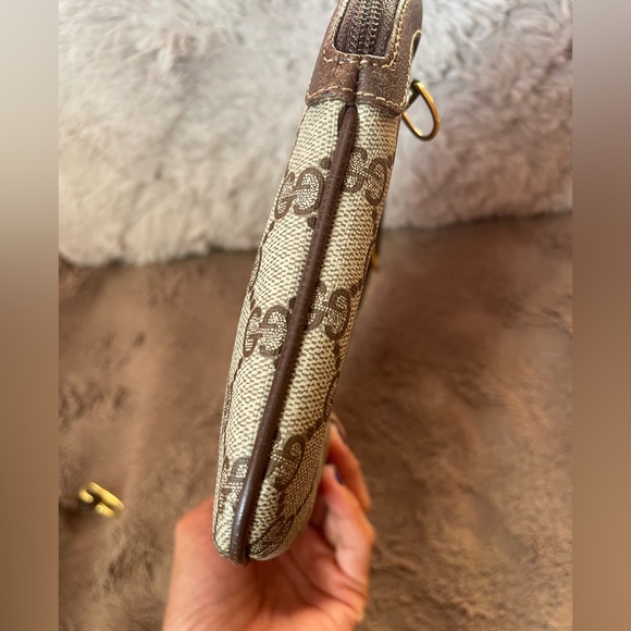 Gucci cherry lined sling bag - Picture 5 of 9